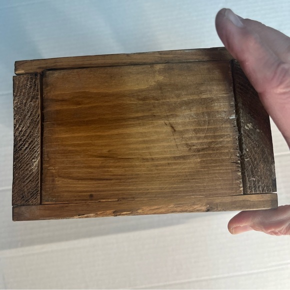 Rustic Brown Rabbit Holiday Decor - Picture 4 of 8